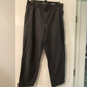 Universal Thread Women's Sz 16 Jeans Pants Black Wash Cropped, High Rise